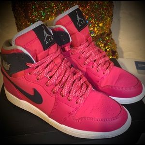 Air Jordan 1 Retro High GG